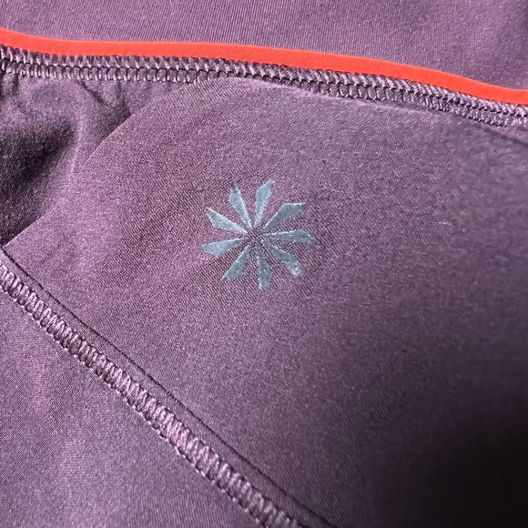 Athleta‎ Run With It Short - XS - Picture 9 of 11